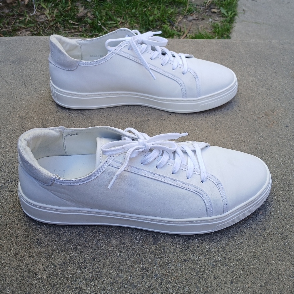 PAIGE Sneakers